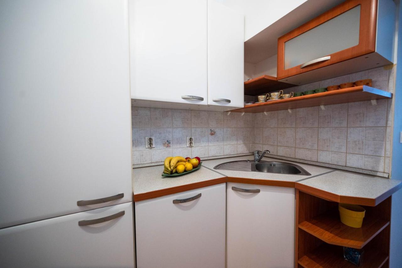 Bright And Modern 1Bdr Apartment In The Center SJJ Eksteriør bilde