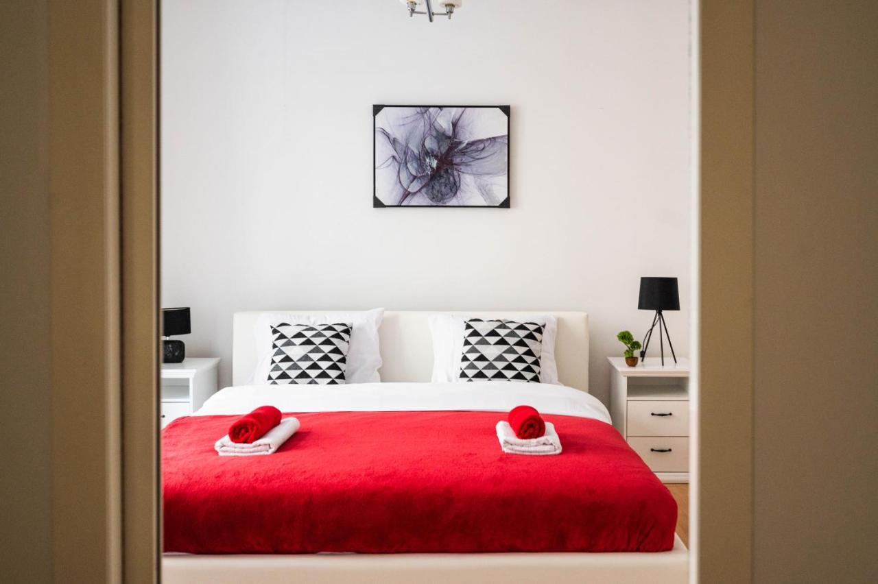 Bright And Modern 1Bdr Apartment In The Center SJJ Eksteriør bilde