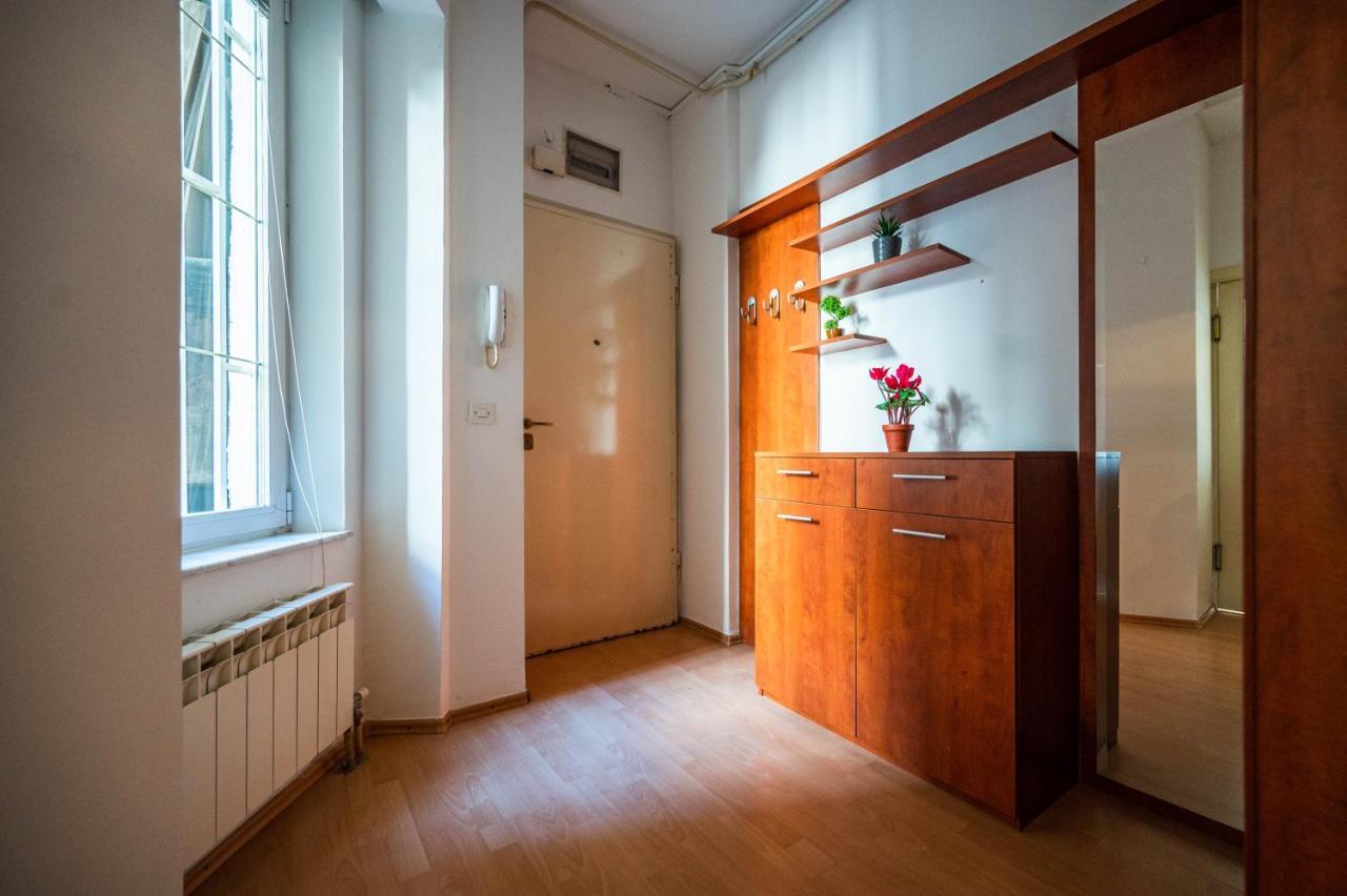 Bright And Modern 1Bdr Apartment In The Center SJJ Eksteriør bilde